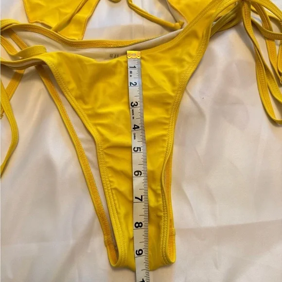 Yellow Butterfly Bikini Set – Size L - Picture 7 of 8